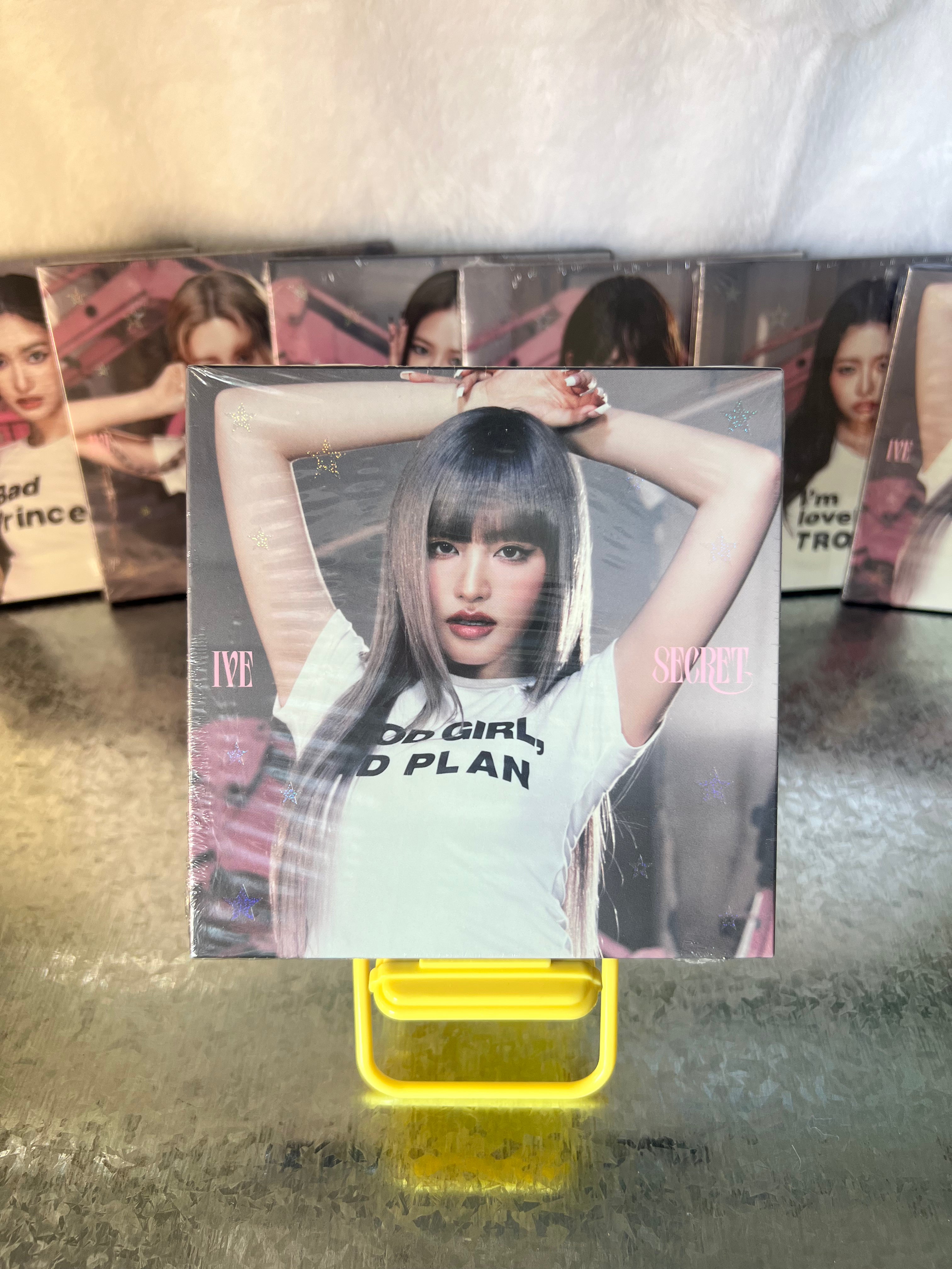 IVE the 4th EP IVE SECRET(LIZ)